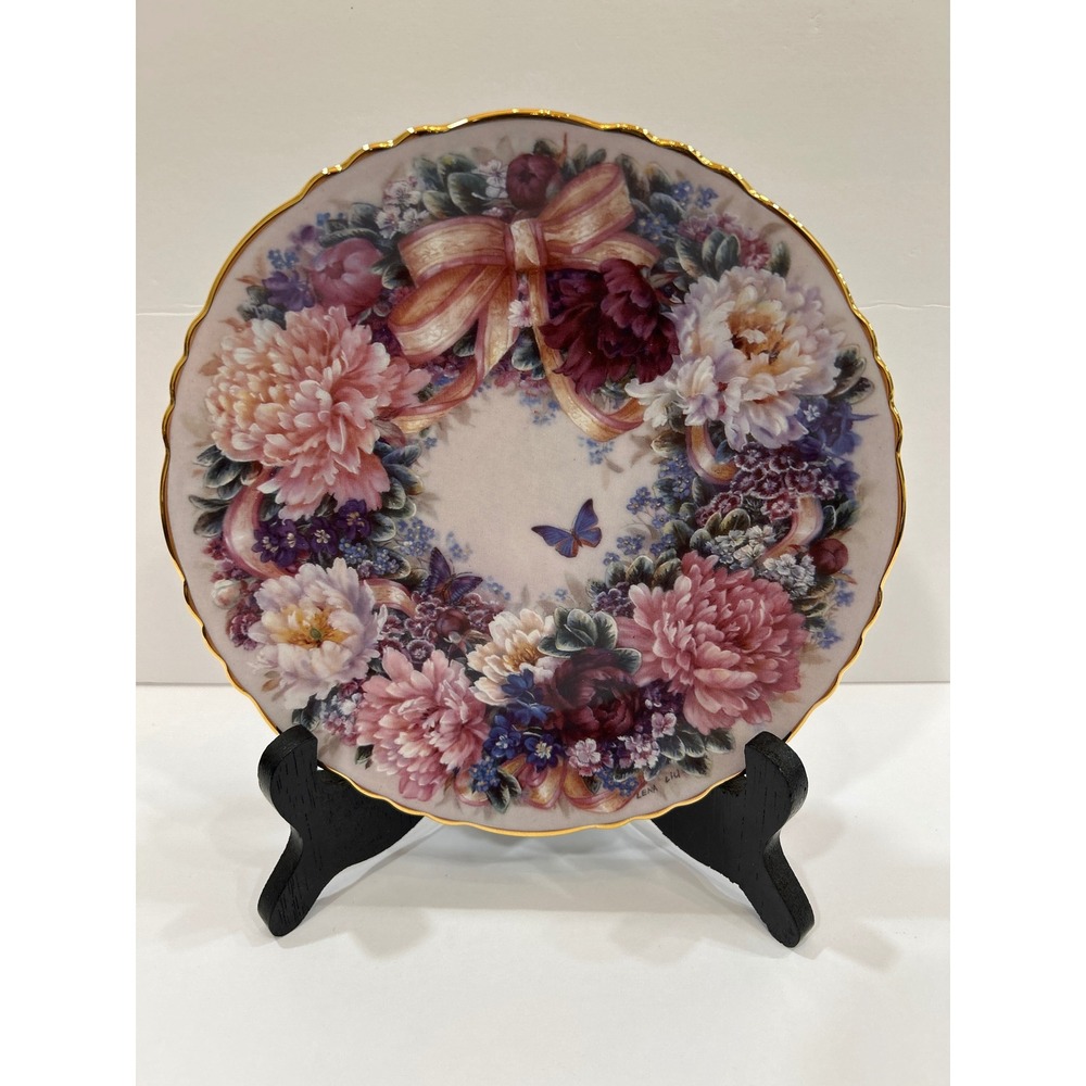 Lena Liu Circle of Love Bradford Exchange Floral Porcelain Collector Plate 1994
